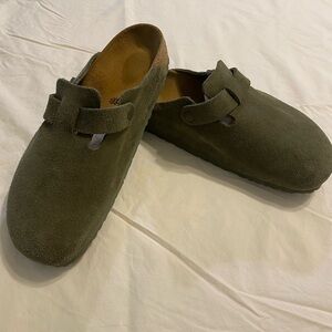 BIRKENSTOCK Boston Clog